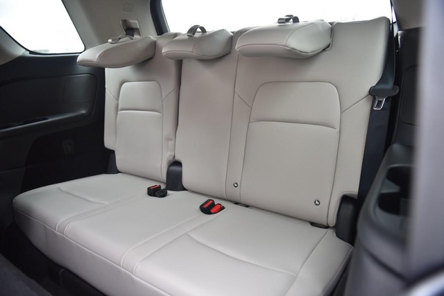 Nissan Pathfinder Vehicle Image 25
