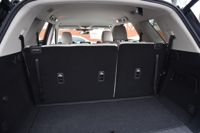 Nissan Pathfinder Vehicle Image 26