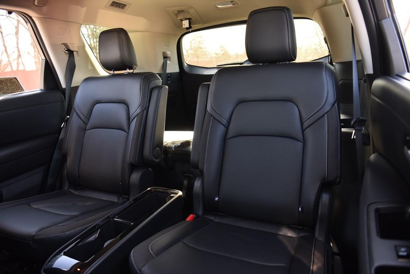 Nissan Pathfinder Vehicle Image 22