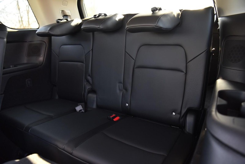 Nissan Pathfinder Vehicle Image 25