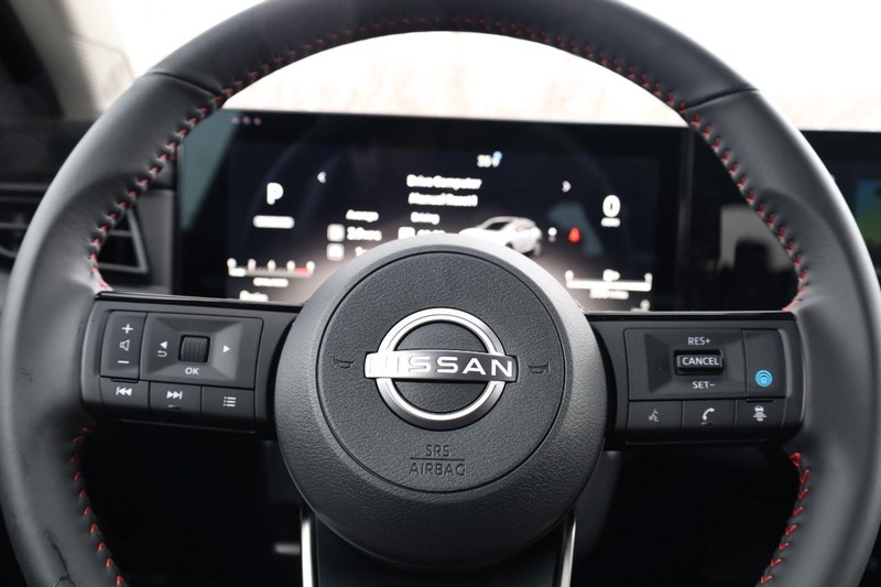 Nissan Kicks Vehicle Image 10