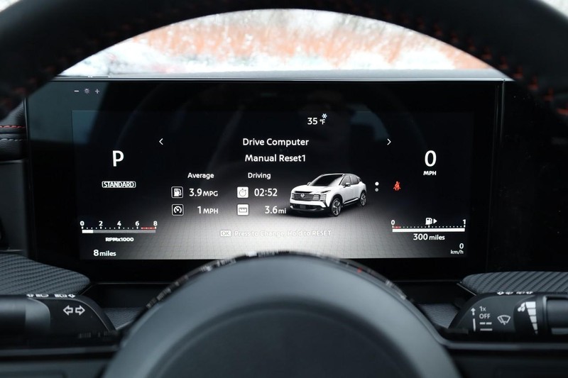 Nissan Kicks Vehicle Image 11