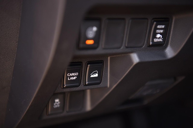 Nissan Frontier Vehicle Image 15