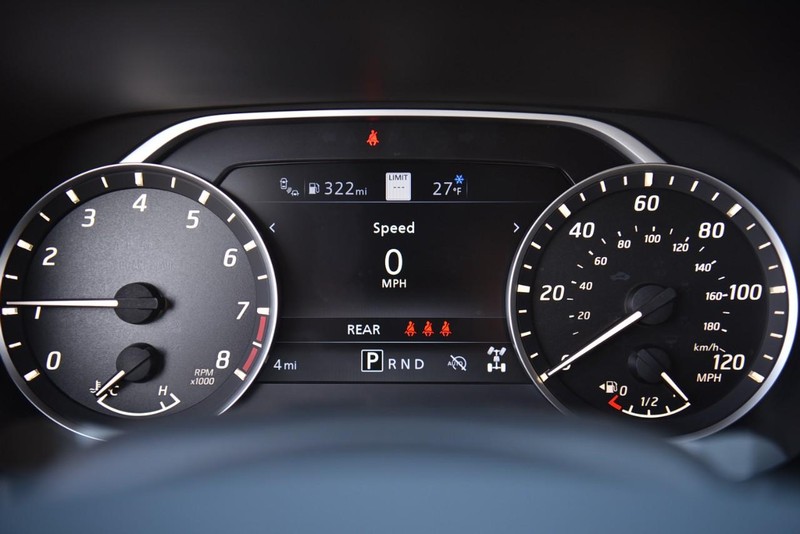 Nissan Frontier Vehicle Image 16