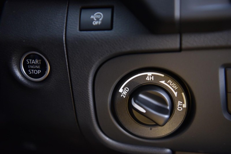 Nissan Frontier Vehicle Image 21
