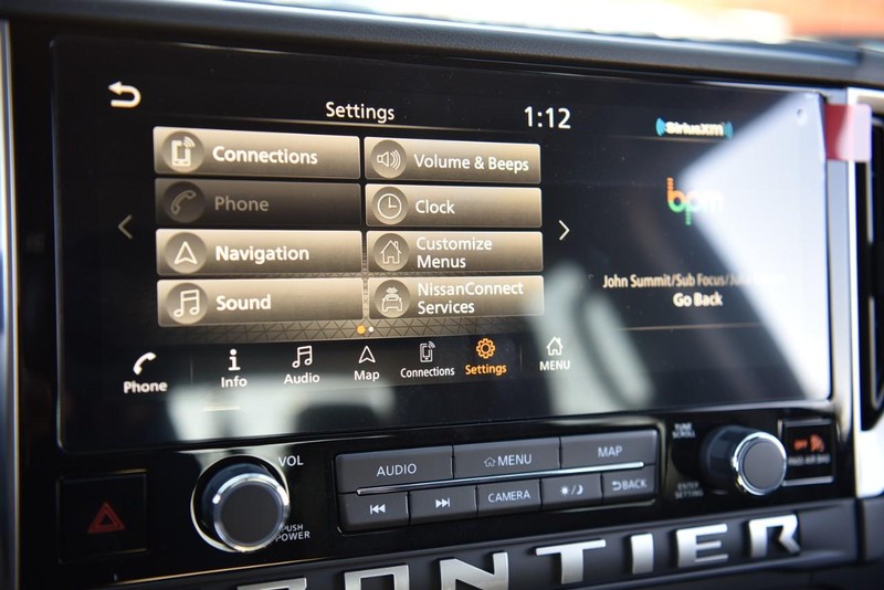 Nissan Frontier Vehicle Image 22