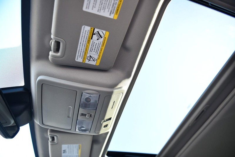 Nissan Frontier Vehicle Image 26
