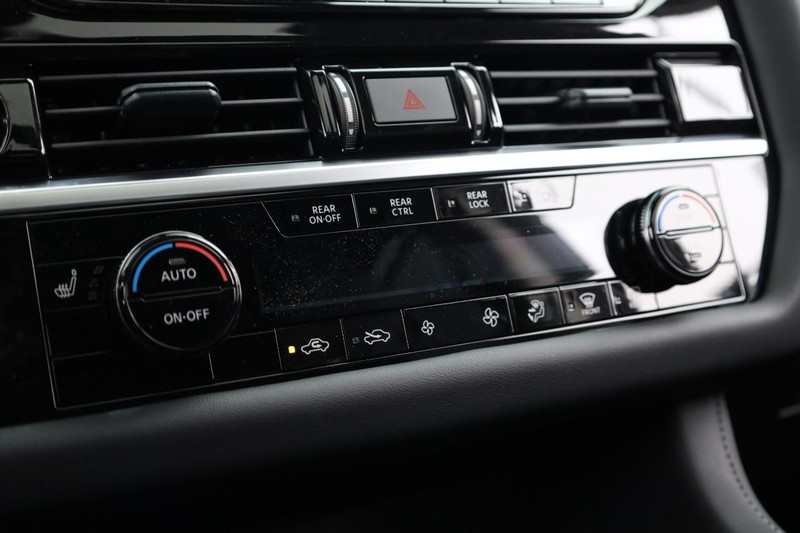 Nissan Pathfinder Vehicle Image 19