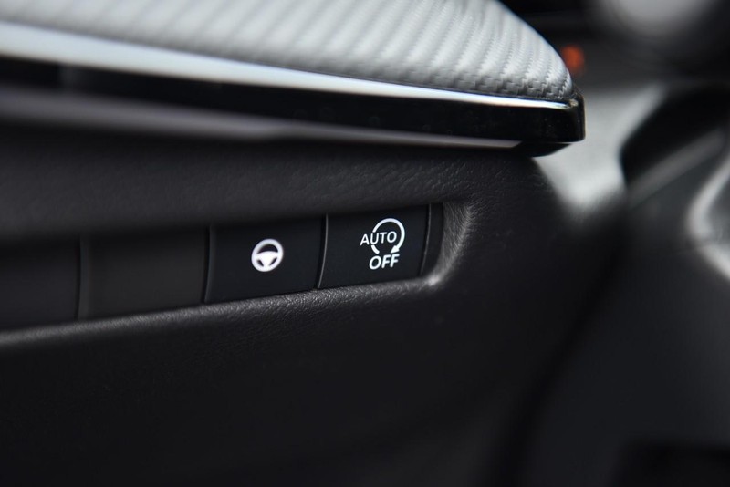 Nissan Kicks Vehicle Image 11