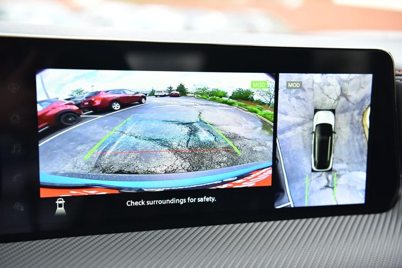 Nissan Kicks Vehicle Image 13
