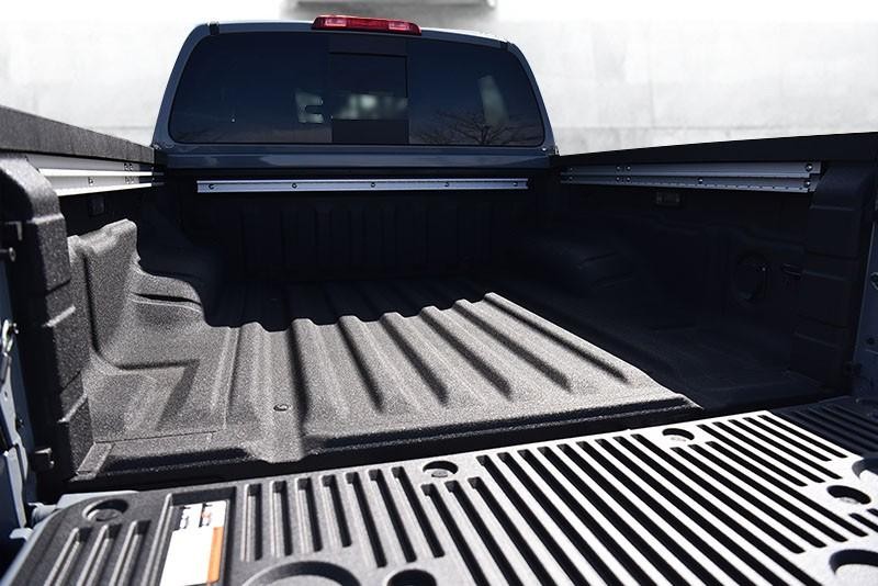Nissan Frontier Vehicle Image 07