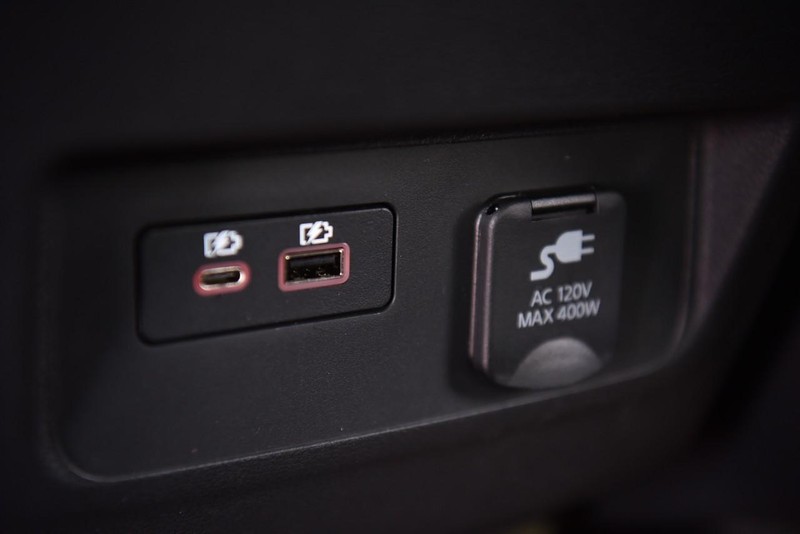 Nissan Frontier Vehicle Image 25