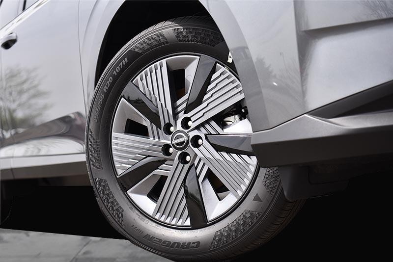 Nissan Murano Vehicle Image 03