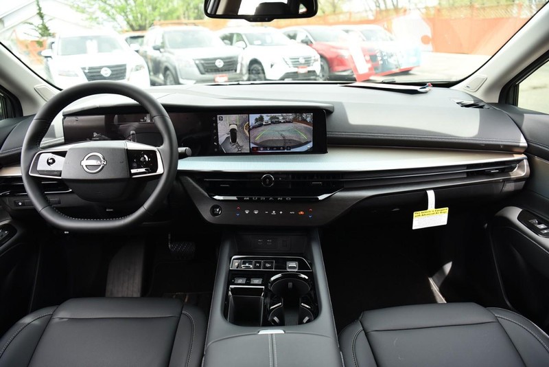 Nissan Murano Vehicle Image 08