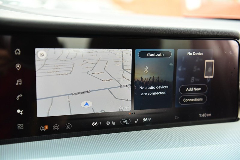 Nissan Murano Vehicle Image 17