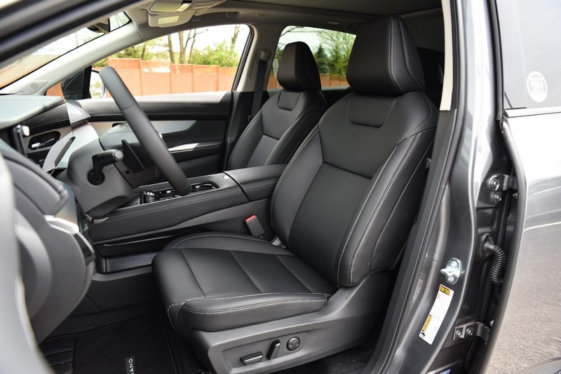 Nissan Murano Vehicle Image 23