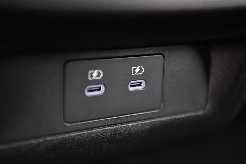 Nissan Murano Vehicle Image 28