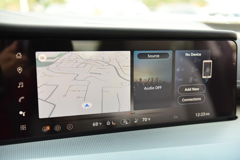 Nissan Murano Vehicle Image 18