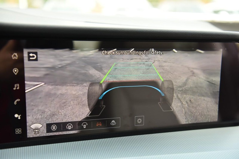 Nissan Murano Vehicle Image 23