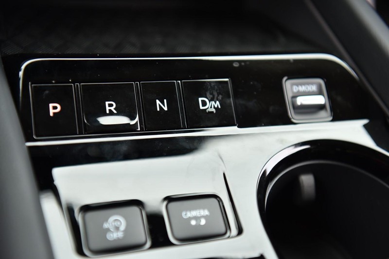 Nissan Murano Vehicle Image 17