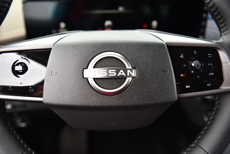 Nissan Murano Vehicle Image 21