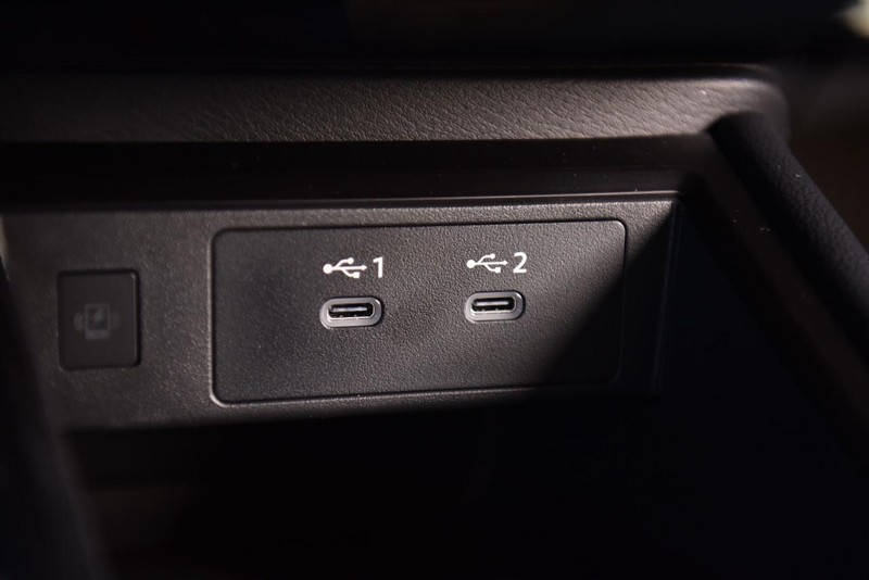 Nissan Kicks Vehicle Image 15