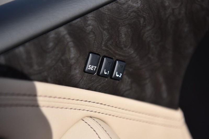 Nissan Armada Vehicle Image 09