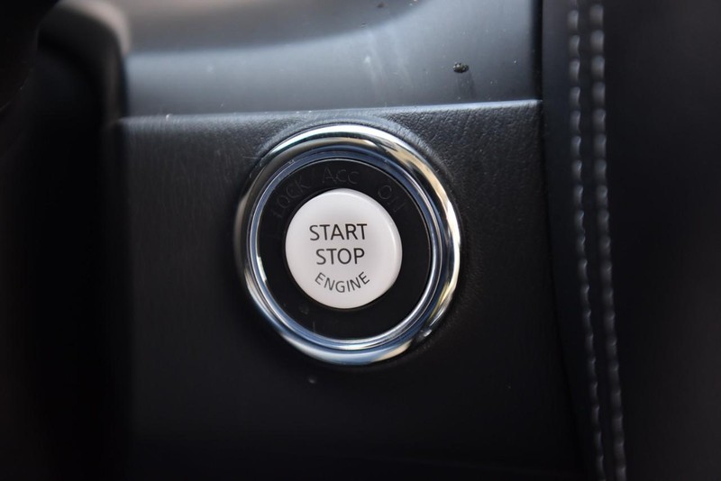 Nissan Armada Vehicle Image 20