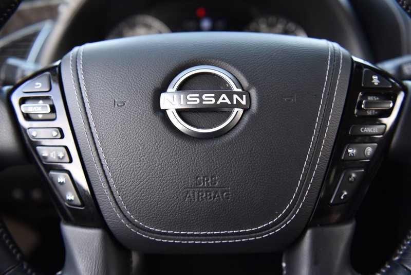 Nissan Armada Vehicle Image 22