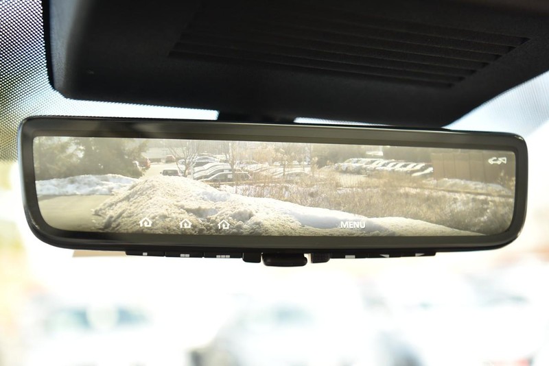 Nissan Armada Vehicle Image 24