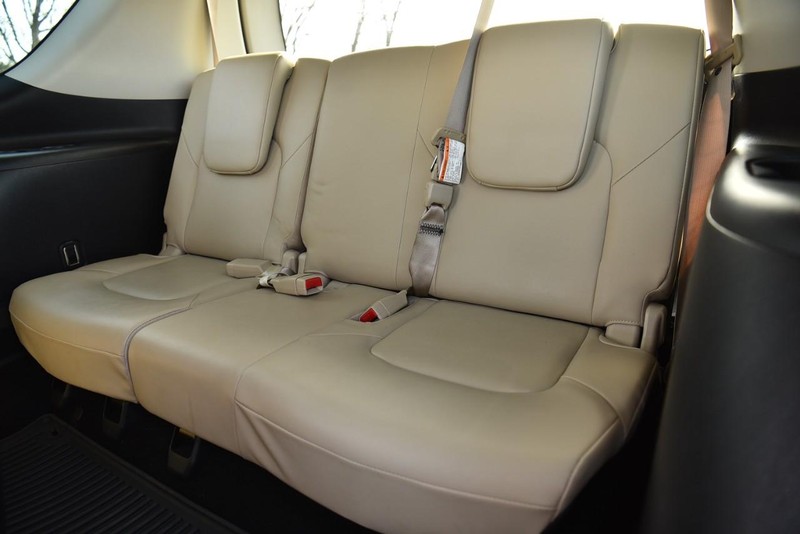 Nissan Armada Vehicle Image 34