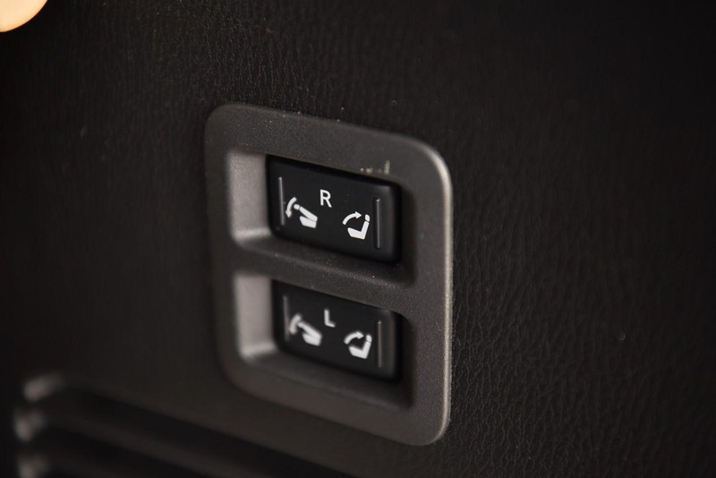 Nissan Armada Vehicle Image 37