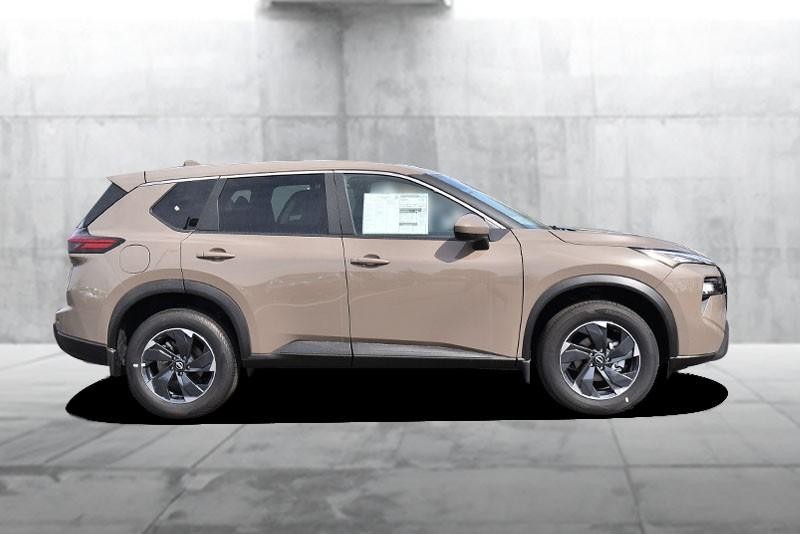 Nissan Rogue Vehicle Image 05