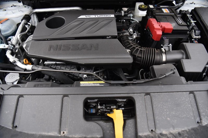 Nissan Rogue Vehicle Image 27