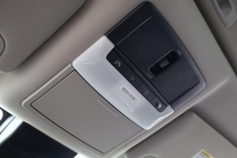 Nissan Altima Vehicle Image 17