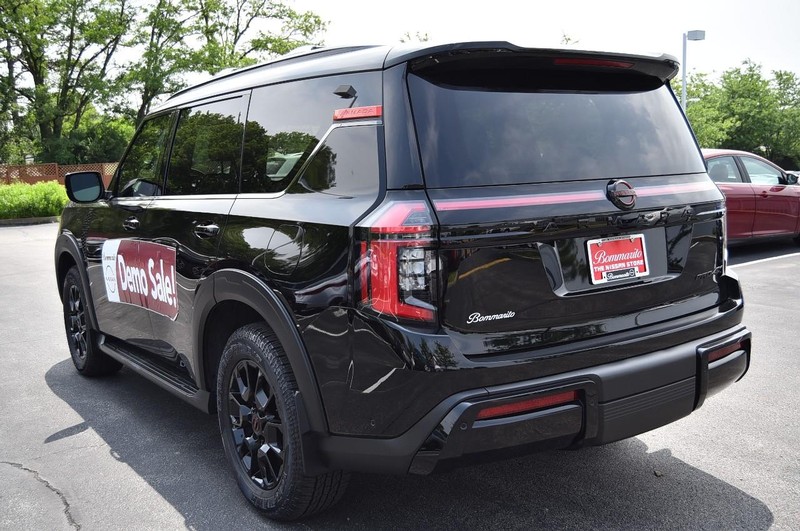 Nissan Armada Vehicle Image 07