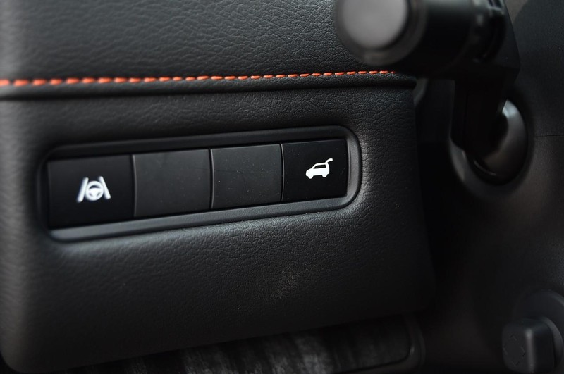 Nissan Armada Vehicle Image 13