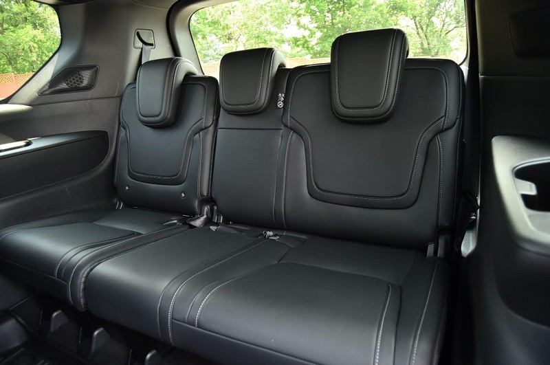 Nissan Armada Vehicle Image 31