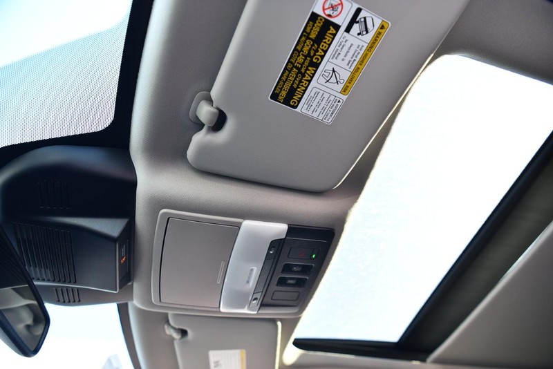 Nissan Rogue Vehicle Image 22