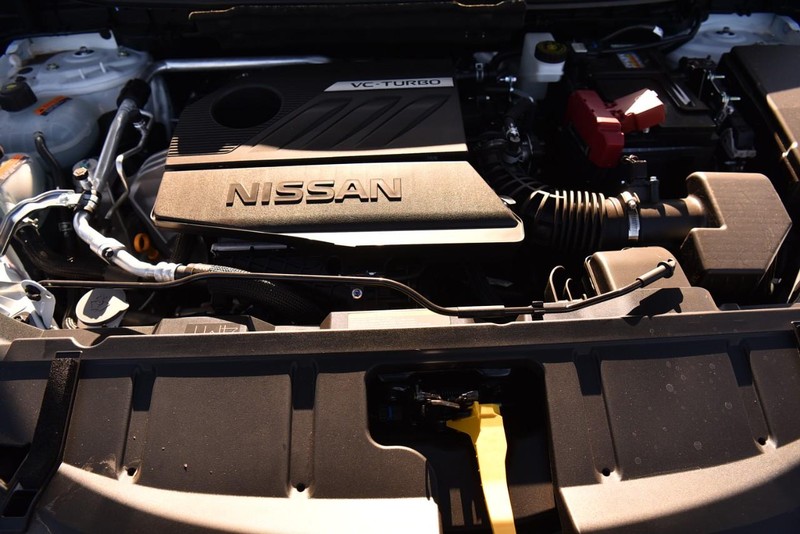 Nissan Rogue Vehicle Image 28