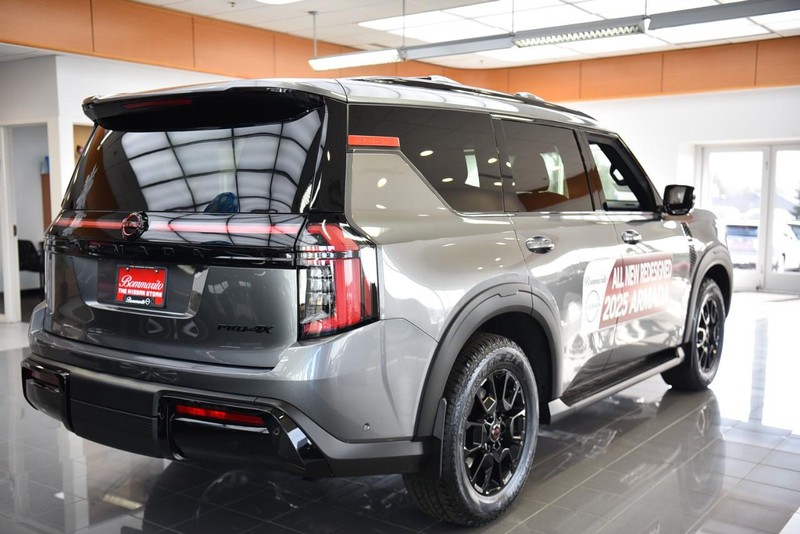 Nissan Armada Vehicle Image 05