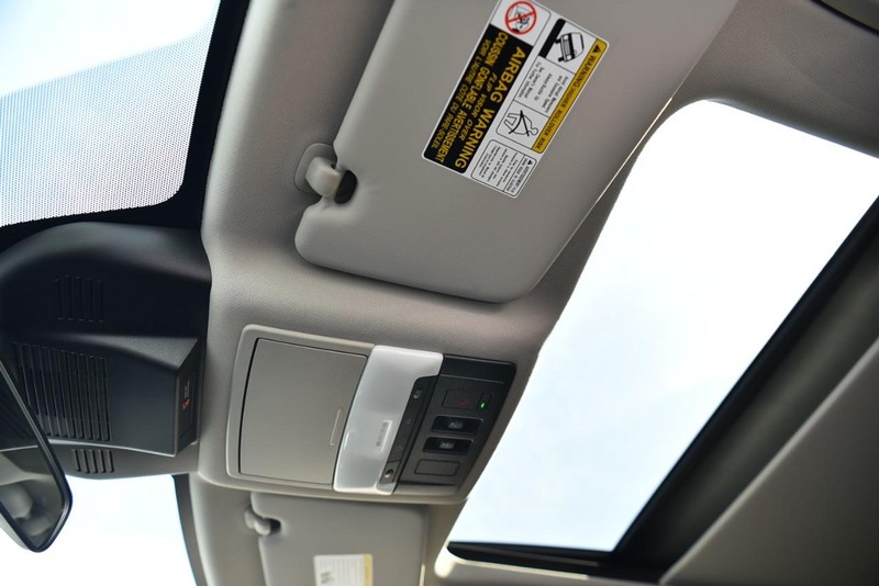 Nissan Rogue Vehicle Image 20