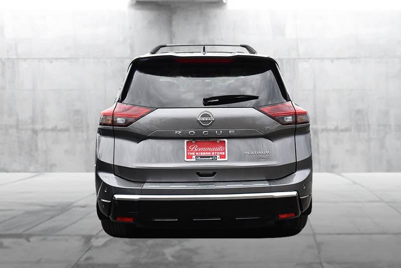 Nissan Rogue Vehicle Image 06