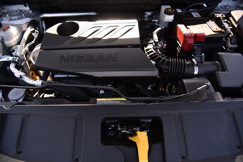 Nissan Rogue Vehicle Image 26