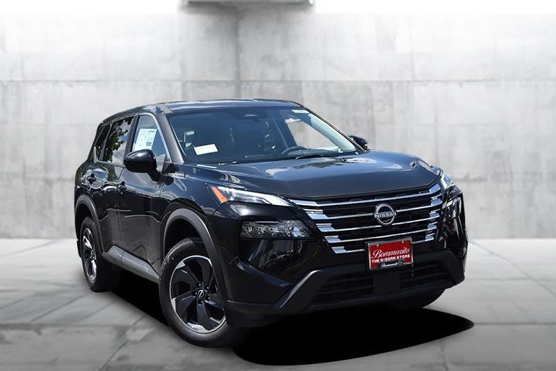 Nissan Rogue Vehicle Image 02