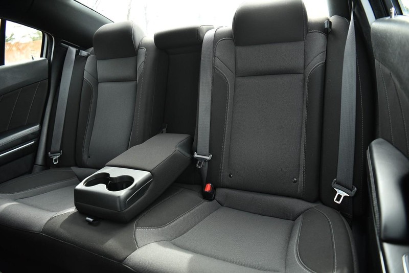 Dodge Charger Vehicle Image 18