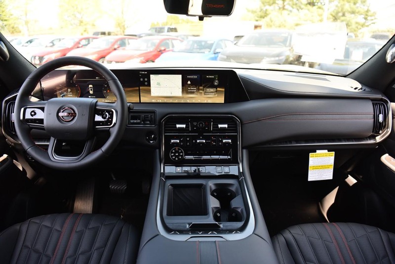 Nissan Armada Vehicle Image 08