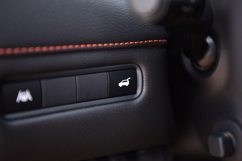 Nissan Armada Vehicle Image 13