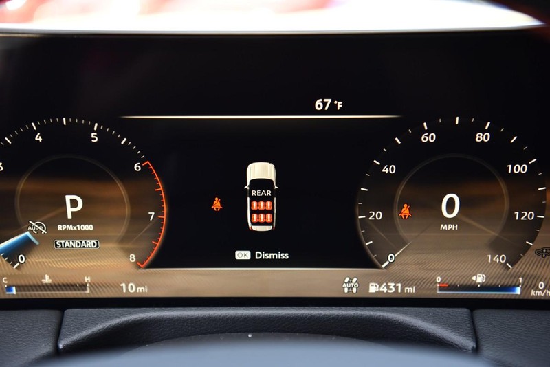 Nissan Armada Vehicle Image 14