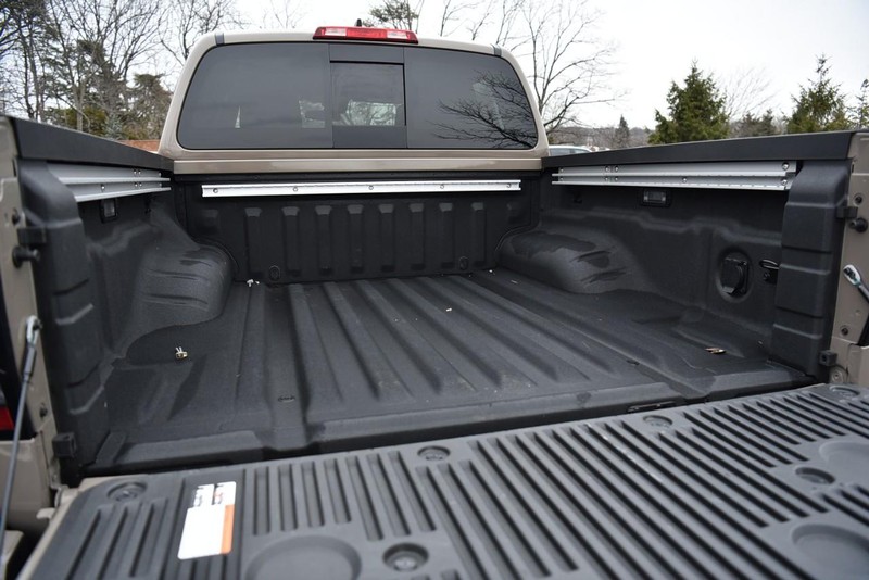 Nissan Frontier Vehicle Image 07